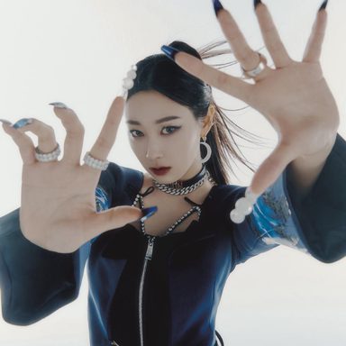 GISELLE (aespa) photo 28