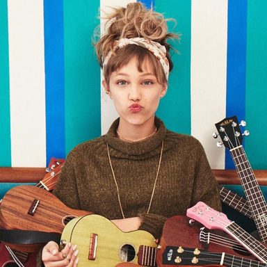 Grace VanderWaal photo 9