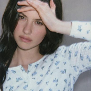 Gracie Abrams photo 114
