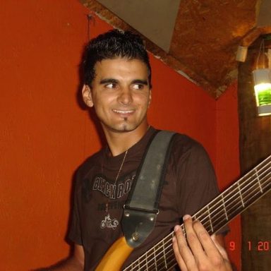 Grupo Figura 8
