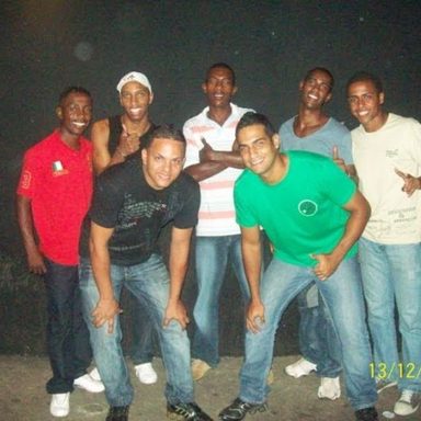 Grupo Puro Estilo
