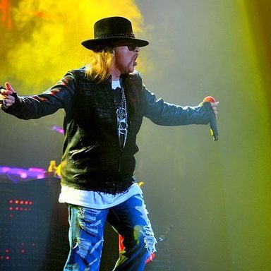 Guns N' Roses photo 37