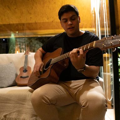 Gustavo Mello