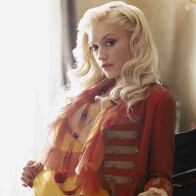 Gwen Stefani photo 36