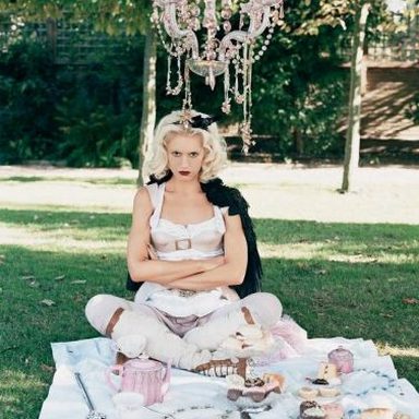 Gwen Stefani photo 21