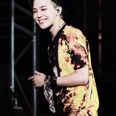 G-Dragon photo 28