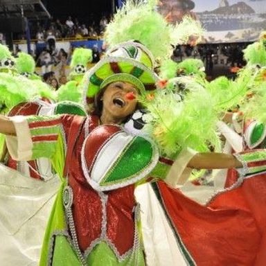 G.R.E.S Unidos do Viradouro (RJ) photo 28