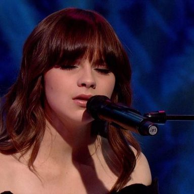 Gabrielle Aplin photo 10
