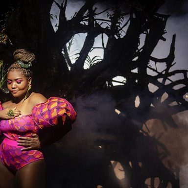 Gaby Amarantos photo 22