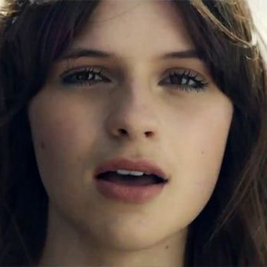 Gabrielle Aplin photo 68