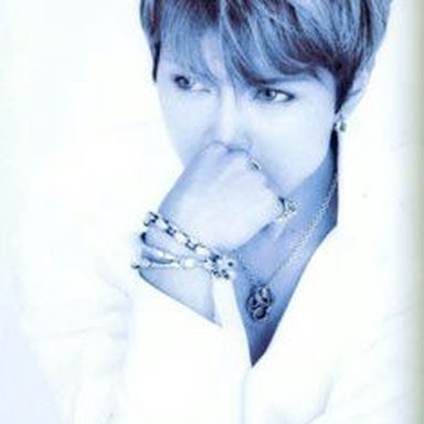 Gackt photo 30
