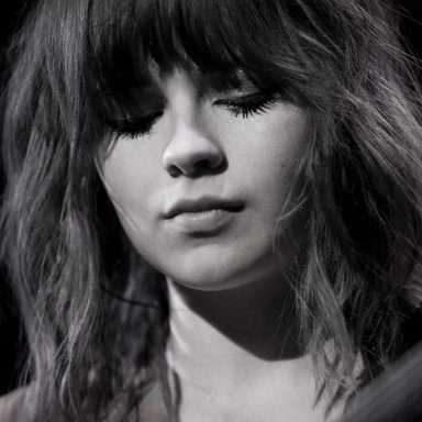 Gabrielle Aplin photo 28