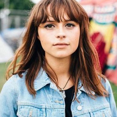 Gabrielle Aplin photo 17