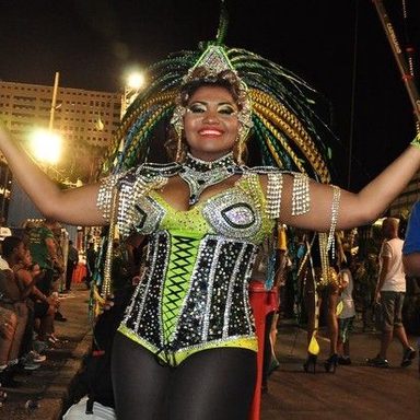 Gaby Amarantos photo 33