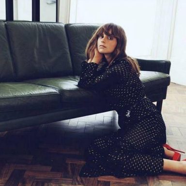 Gabrielle Aplin photo 33