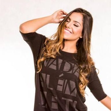 Gabriela Rocha photo 32