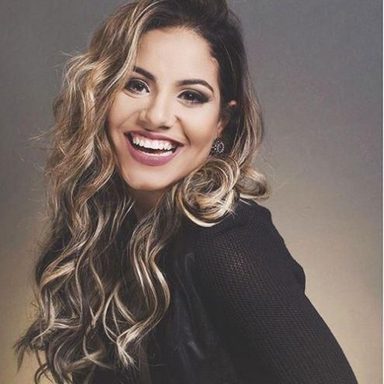 Gabriela Rocha photo 39