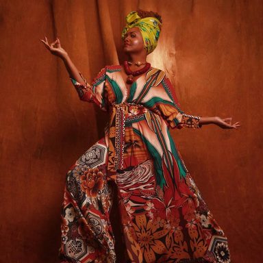 Gaby Amarantos photo 19