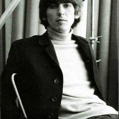 George Harrison photo 23
