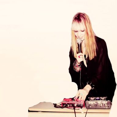 Grimes photo 19
