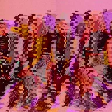 HO1IDAY (홀리데이)