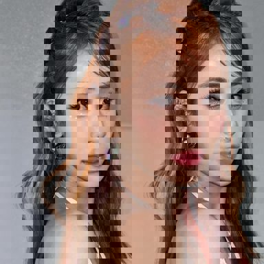 Huh Yunjin (LE SSERAFIM)