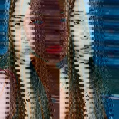 Huh Yunjin (LE SSERAFIM) photo 14