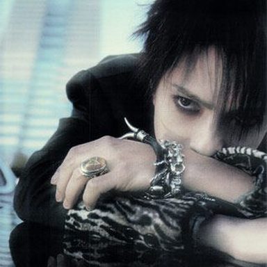 Hyde photo 43