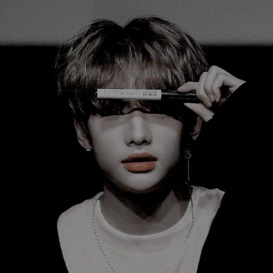 Hyunjin (Stray Kids) photo 13