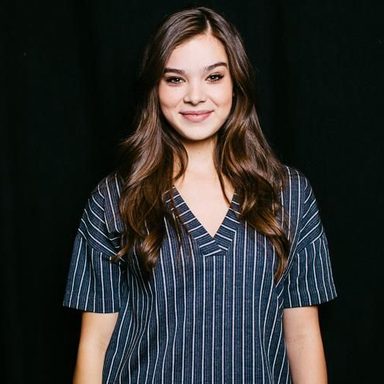 Hailee Steinfeld photo 653