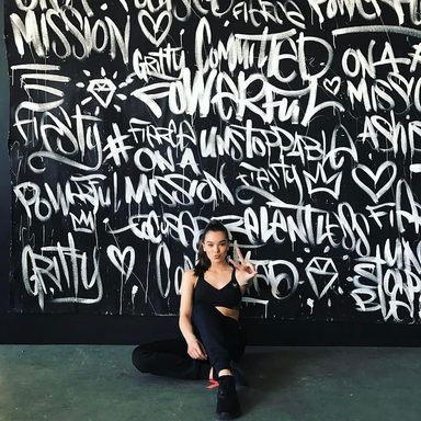 Hailee Steinfeld photo 406