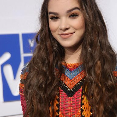 Hailee Steinfeld photo 600