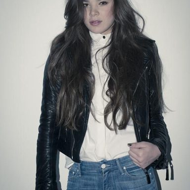 Hailee Steinfeld photo 440