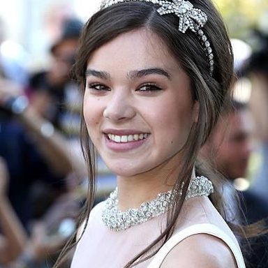 Hailee Steinfeld photo 274