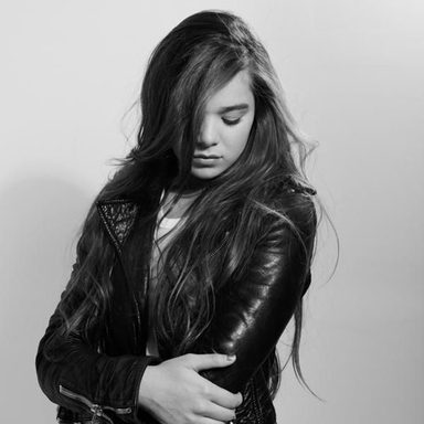 Hailee Steinfeld photo 489