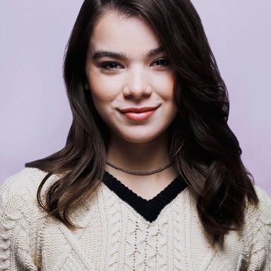 Hailee Steinfeld photo 654