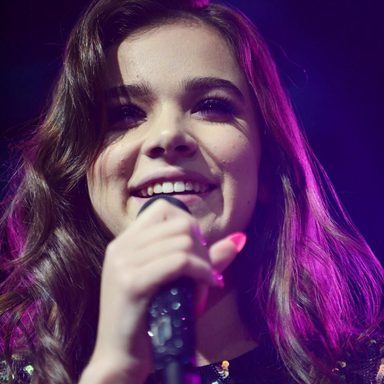 Hailee Steinfeld photo 96