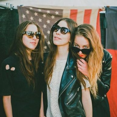 HAIM photo 39