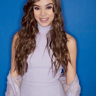 Hailee Steinfeld photo 236