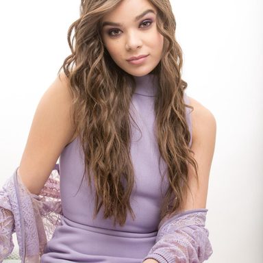 Hailee Steinfeld photo 239