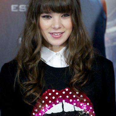 Hailee Steinfeld photo 370