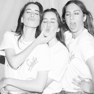HAIM photo 21