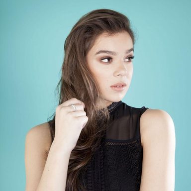Hailee Steinfeld photo 280