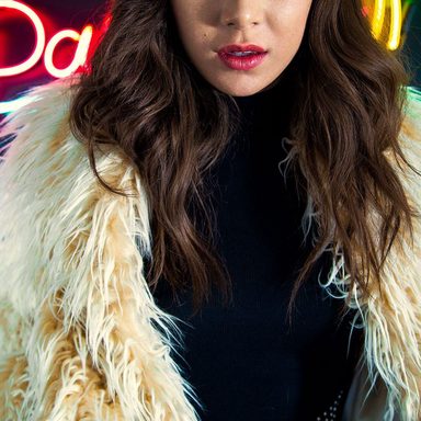 Hailee Steinfeld photo 544