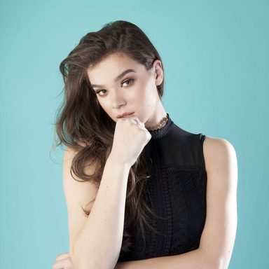 Hailee Steinfeld photo 302