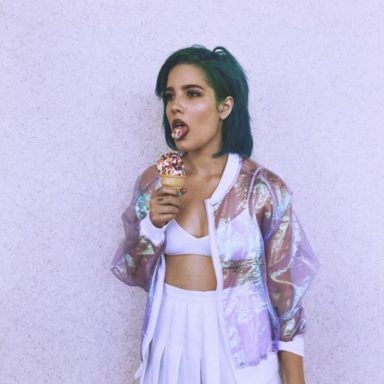 Halsey photo 69