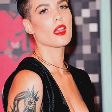 Halsey photo 65