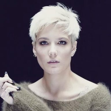 Halsey photo 64
