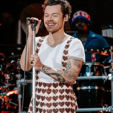 Harry Styles photo 24