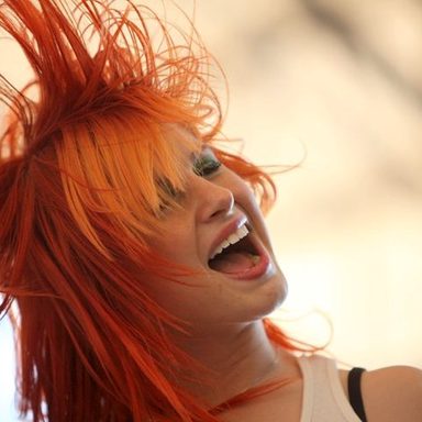 Hayley Williams photo 25